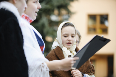 Vánoční zpívání u stromečku, foto Jožka Kaňa